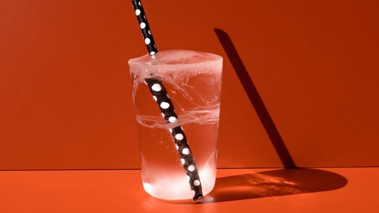 The Best Way to Rehydrate Quickly When You’re Super Hot and Sweaty